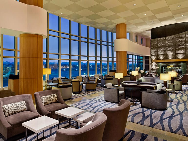 YVR Jetside Lounge dc489d00 6209 46e8 af02 0e838f6f30f1