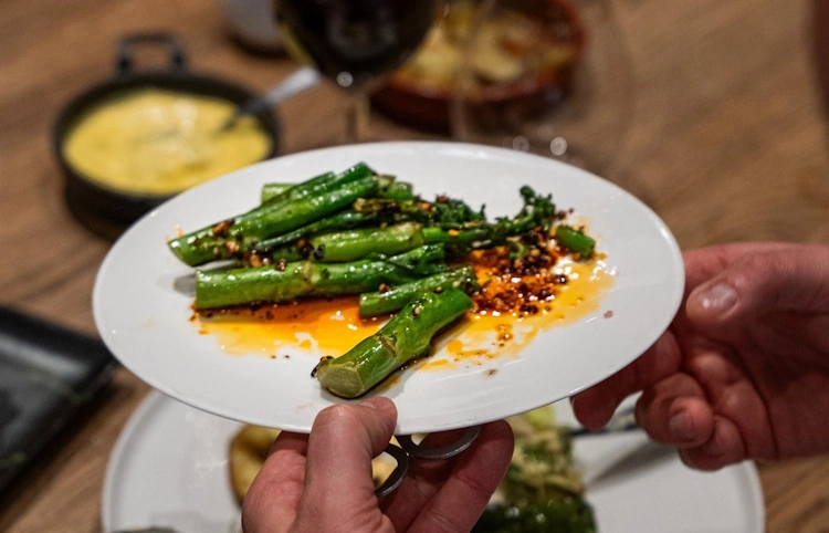 Grilleriet brokkolini